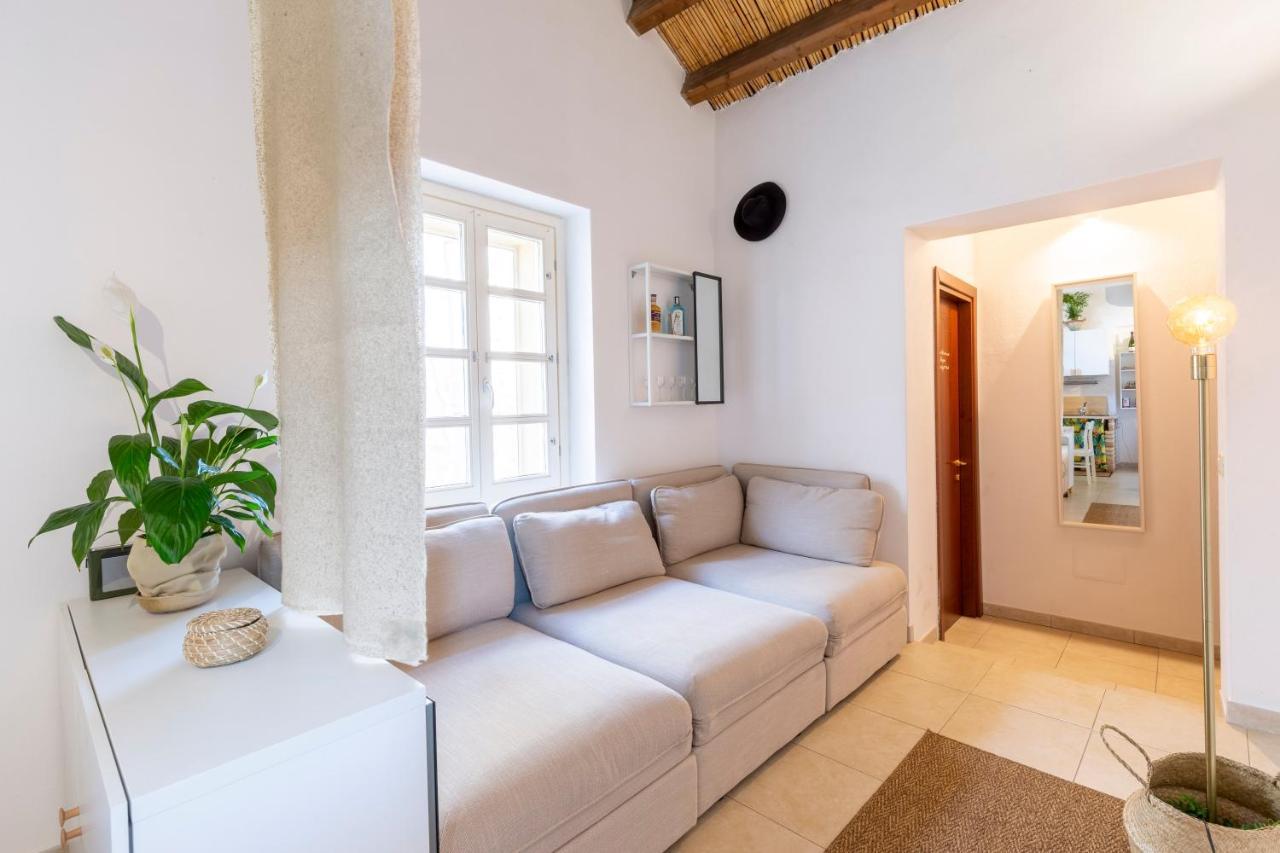 Castello Attic Sunset Terrace Apartment Cagliari Ngoại thất bức ảnh