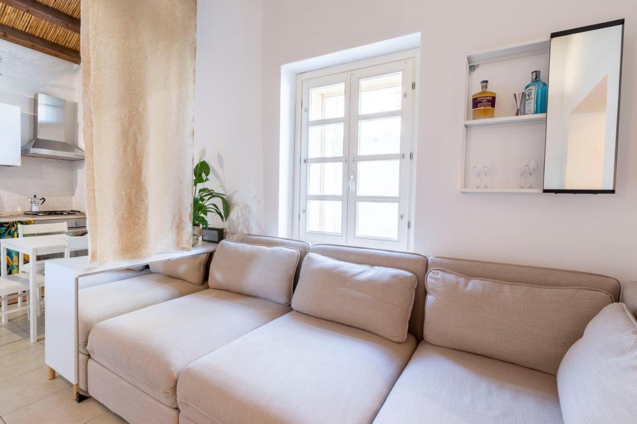 Castello Attic Sunset Terrace Apartment Cagliari Ngoại thất bức ảnh