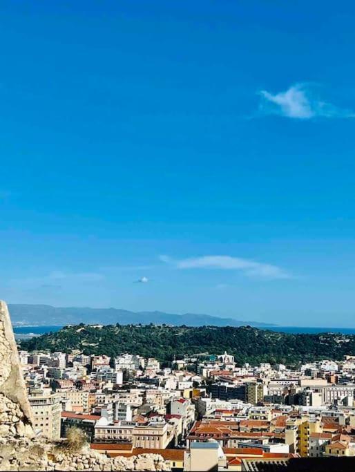 Castello Attic Sunset Terrace Apartment Cagliari Ngoại thất bức ảnh